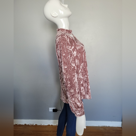 Nanette Lepore Crushed Velvet Choker Neck Top, VGUC, Size L - Picture 2 of 7